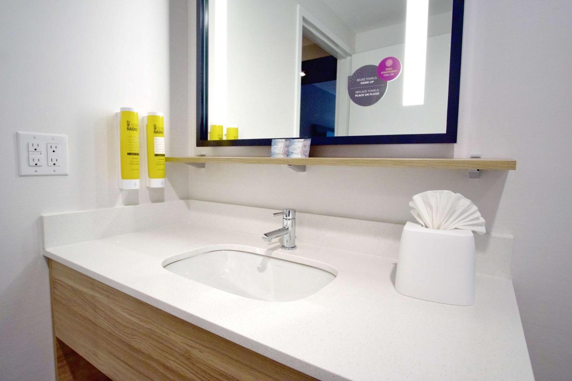 Tru By Hilton Oklahoma City Nw Expressway מראה חיצוני תמונה
